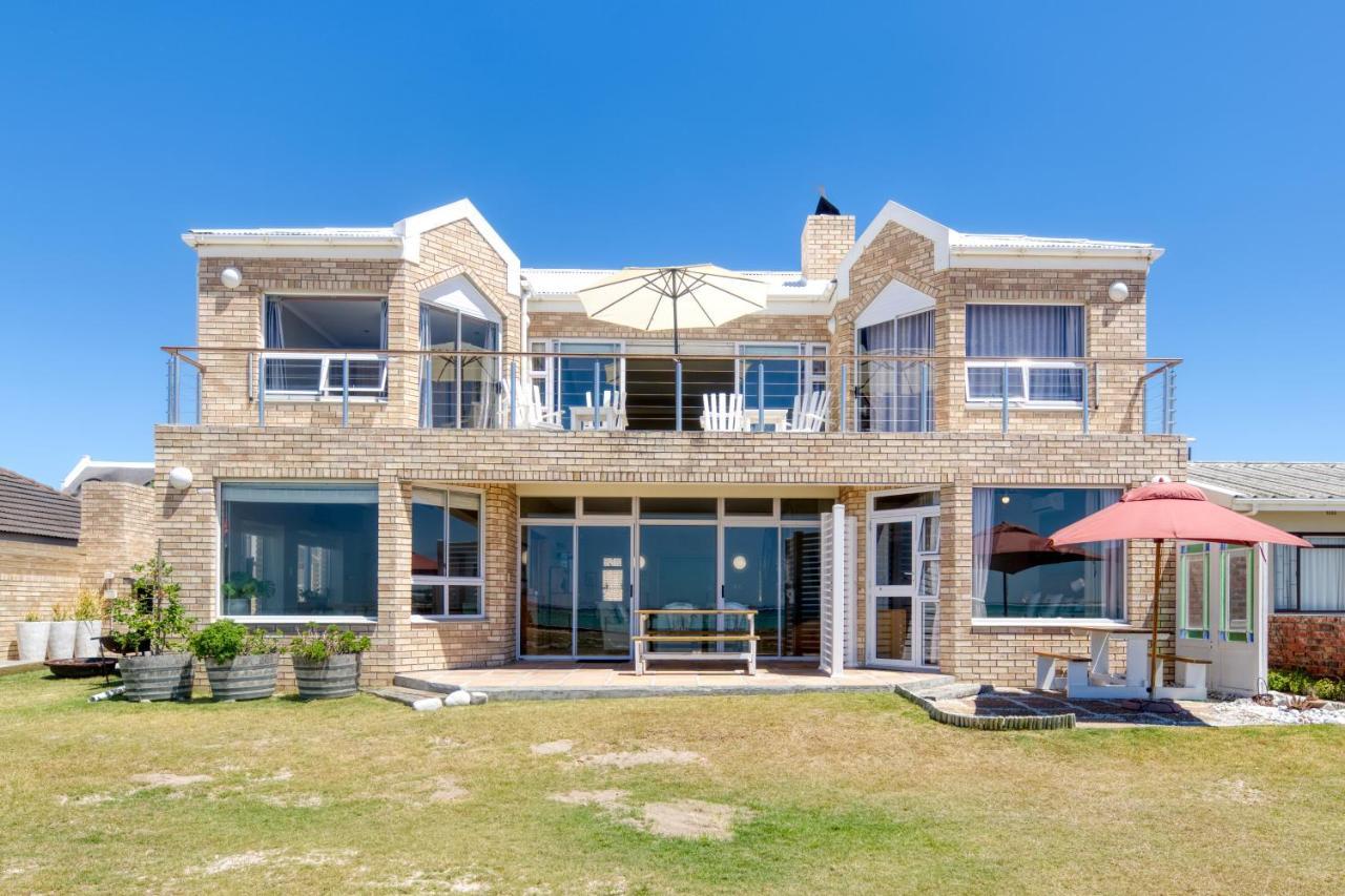 Colours Of The Sea - Main House Villa Struisbaai Bagian luar foto